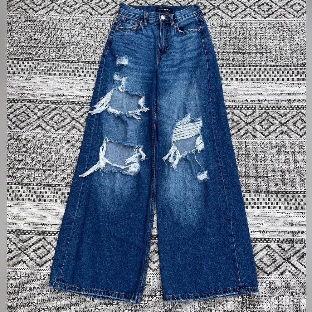 Aeropostale High Rise Wide Leg Jean